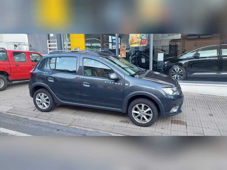 Dacia Sandero Stepway TCE 90 CV foto 8
